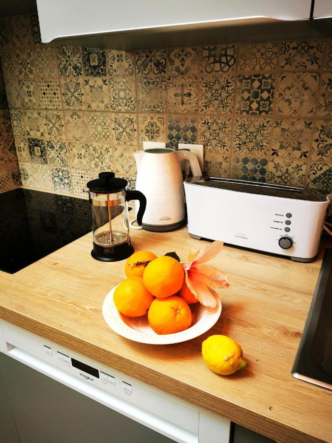 Charming Portuguese Style Apartment, For Rent "Vida A Portuguesa", "Amendoa Or Limao" Alojamento Local Portimão Exterior foto